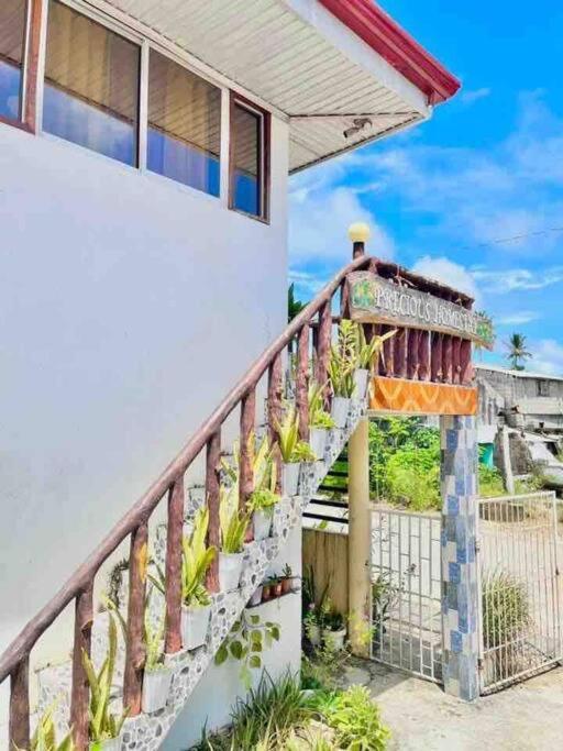 Precious Homestay Burgos  외부 사진